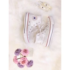 Converse Chuck Taylor All Star High Tops
